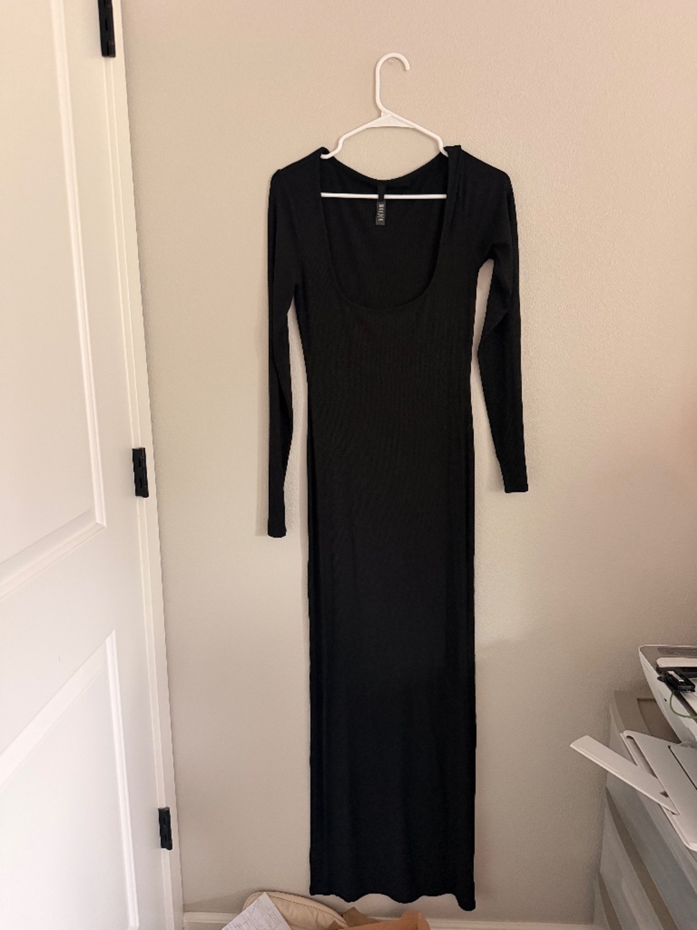 SKIMS Soft Lounge Long Sleeve Maxi Dress (Black)